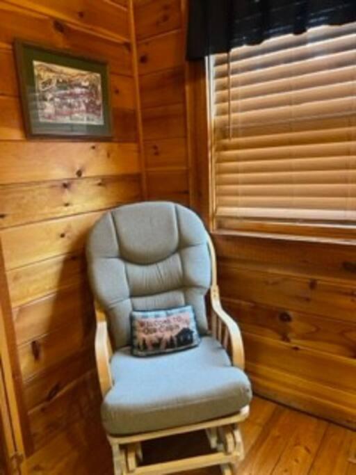 Yogi'S Den: Breathtaking Views! 3 Min To Dollywood, On 1 Acre! Βίλα Sevierville Εξωτερικό φωτογραφία