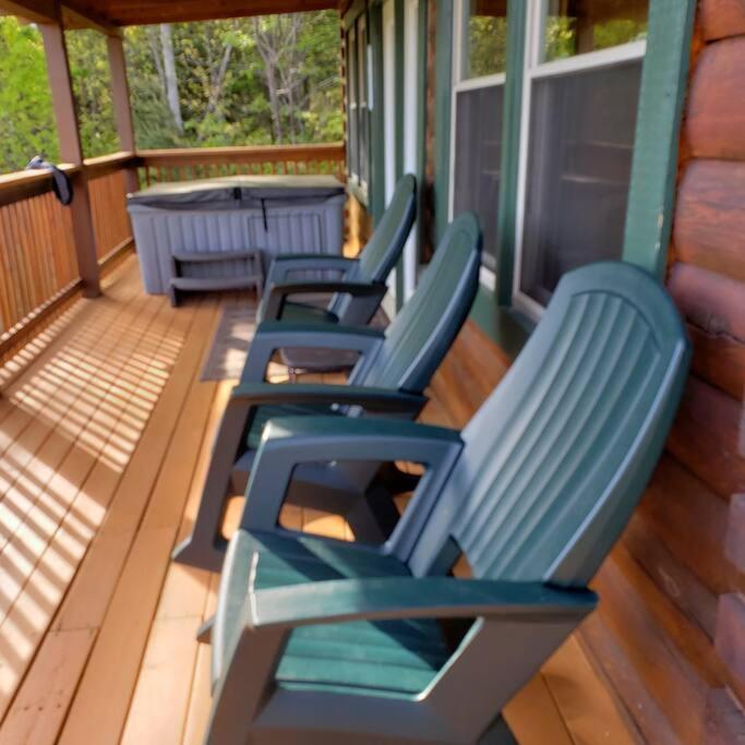 Yogi'S Den: Breathtaking Views! 3 Min To Dollywood, On 1 Acre! Βίλα Sevierville Εξωτερικό φωτογραφία